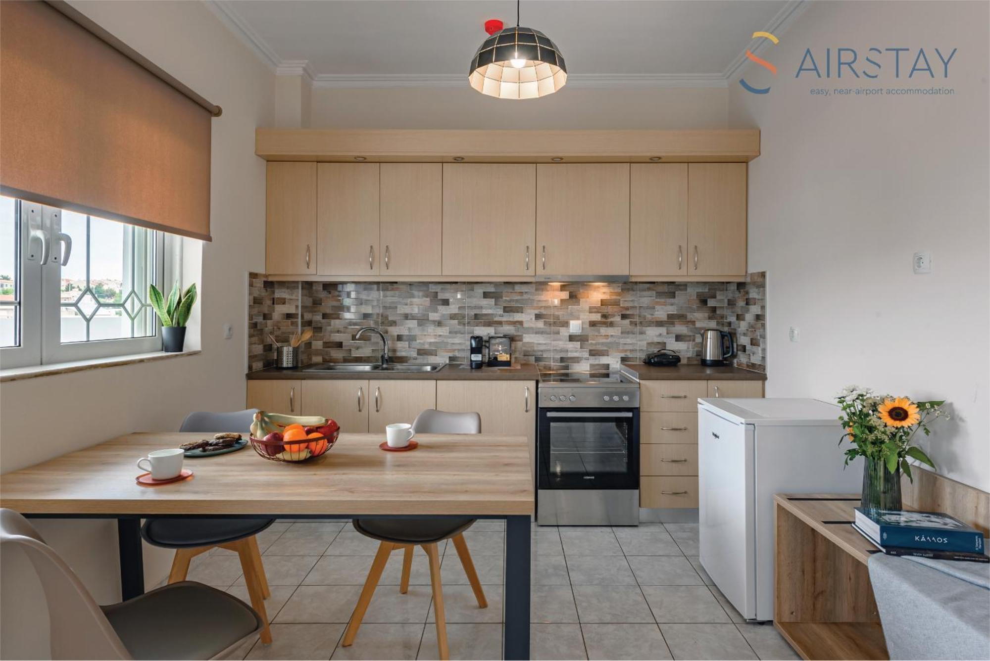 Zilean Airport By Airstay Apartment
